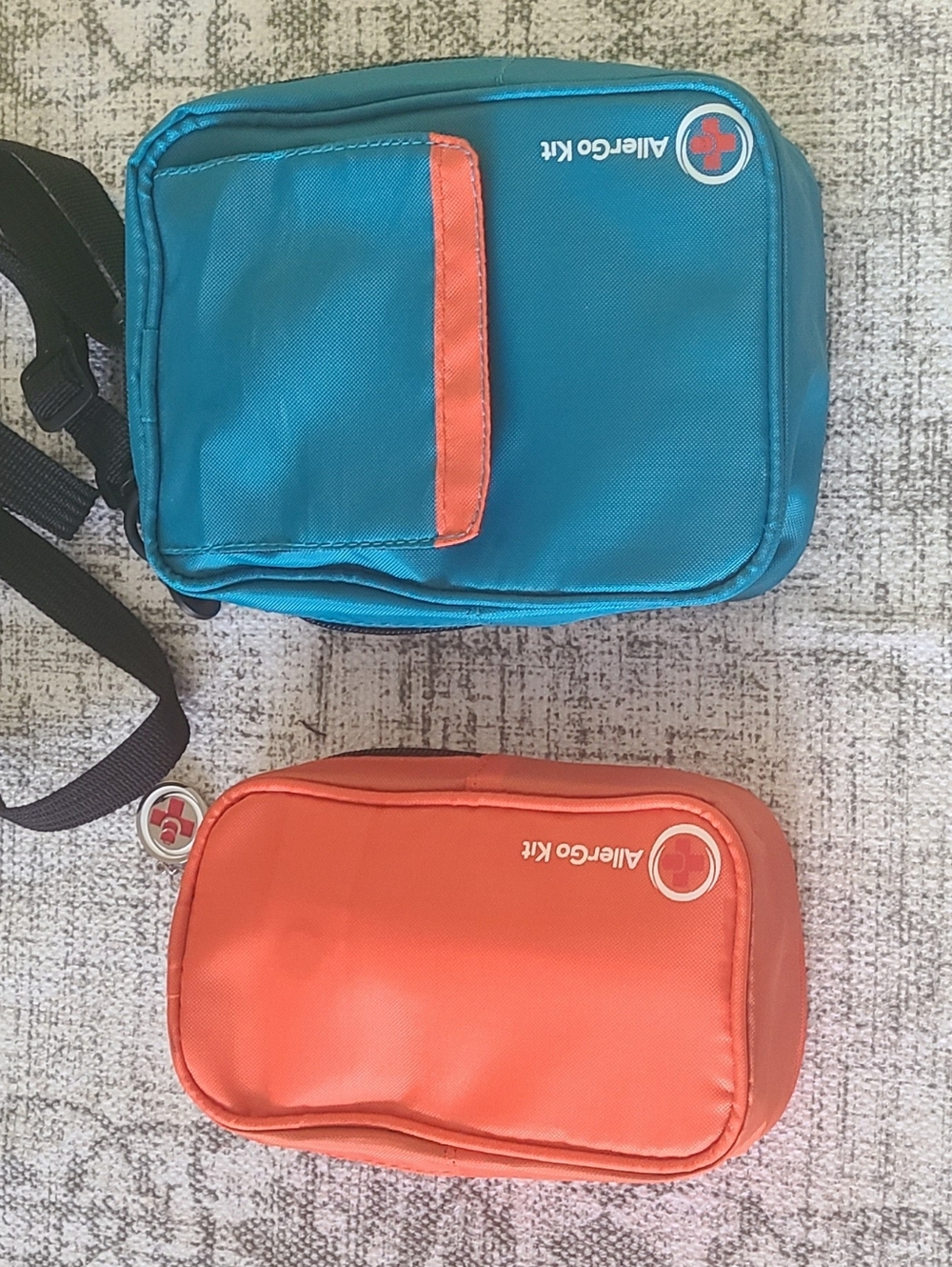 AllerGoKit Medical Organizer - Picture 6 of 8
